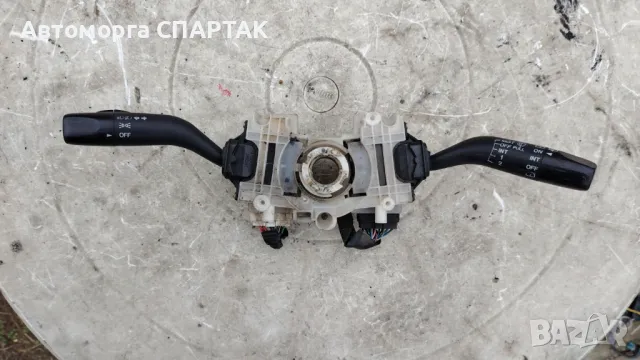 Лост чистачи и мигачи за Toyota Avensis