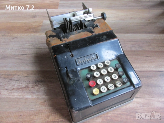 Стара сметачна машина, снимка 2 - Антикварни и старинни предмети - 51591597