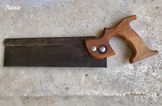 Английски винтидж ръчен трион и други инструменти 