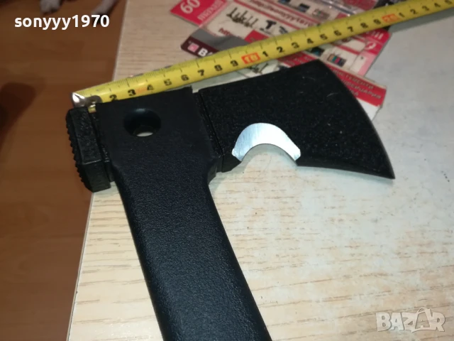 БРАДВА С НОЖ В ДРЪЖКАТА 1607250735, снимка 4 - Ножове - 51035502