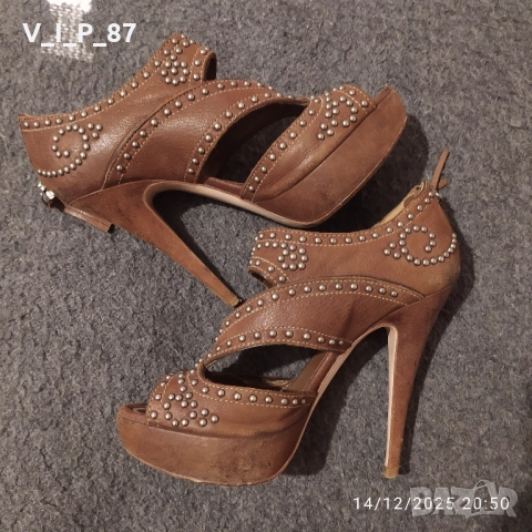 Оригинални обувки Miu Miu 