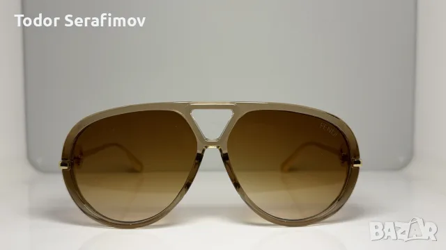 Слънчеви очила Fendi Sky FE40062U / Aviator – Сиви / Златисти дръжки / FF лого, снимка 5 - Слънчеви и диоптрични очила - 55612040