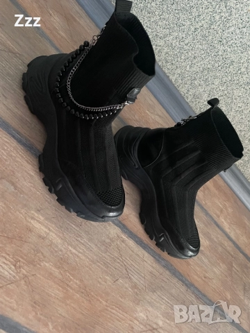 Дамски обувки боти, снимка 2 - Дамски ежедневни обувки - 51856906