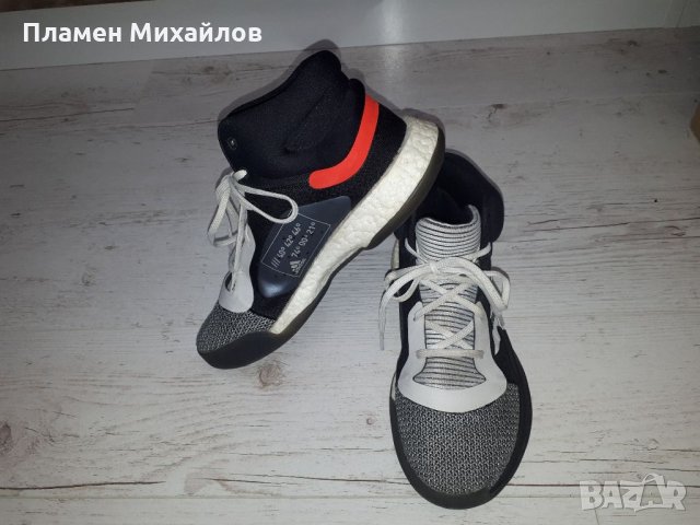 Adidas  boost -Ориг. Кецове , снимка 2 - Детски маратонки - 34082295