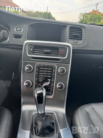 Volvo S60, снимка 7 - Автомобили и джипове - 50714382