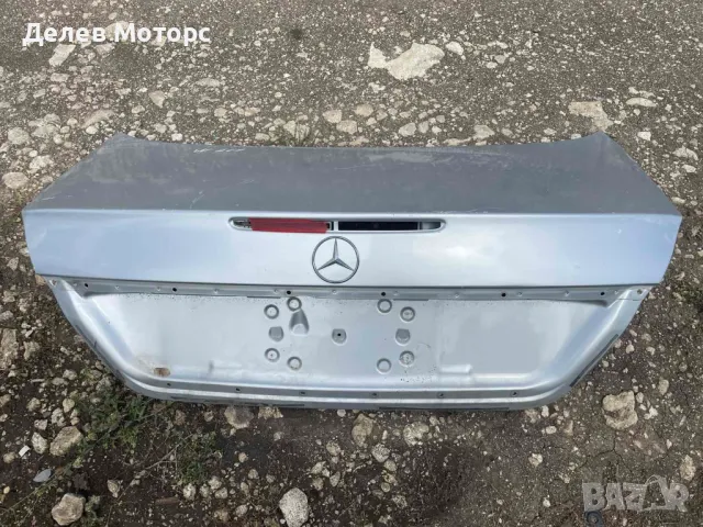 Заден капак от Mercedes E-class W211, снимка 2 - Части - 50372664