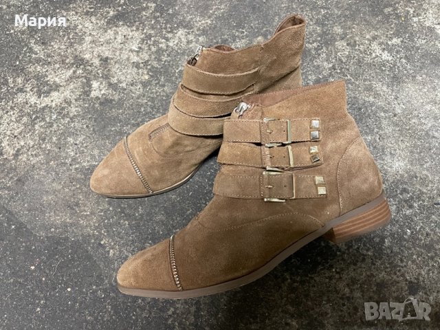 Боти от естествен велур Stradivarius, снимка 3 - Дамски боти - 38050519