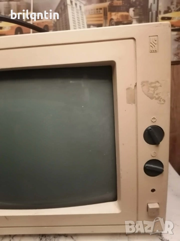 Два броя монитори за компютър Правец, снимка 6 - Монитори - 54066136