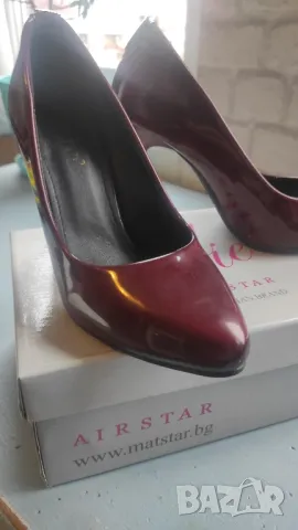 Дамски обувки с ток и други , снимка 2 - Дамски обувки на ток - 48258926