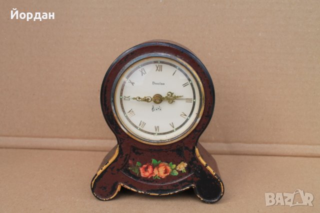 Швейцарски настолен будилник  с латерна 