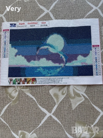 Диамантен гоблен,ръчно налепен с кръгли камъчета,Делфини!Р.р 30Х20см. , цена:35,20лв или 18€