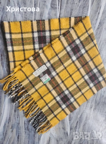 Дамски шал BENETTON