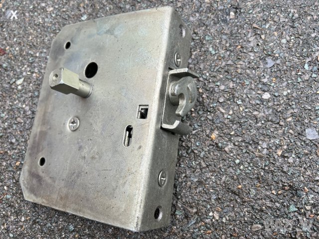 БРАВА ДЯСНА ВРАТА УАЗ ХЪНРЪР UAZ HUNTER НОВА 3151-6105010, снимка 3 - Части - 40249686