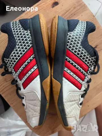 маратонки Адидас