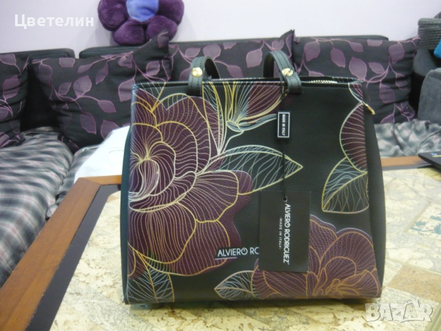 Маркова дамска чанта ALVIERO RODRIGUES, снимка 2 - Чанти - 52617685