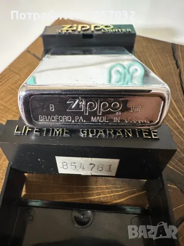 Оригинална  винтидж бензинова запалка Zippo (1992 г.) с кутия , снимка 3 - Колекции - 55806405