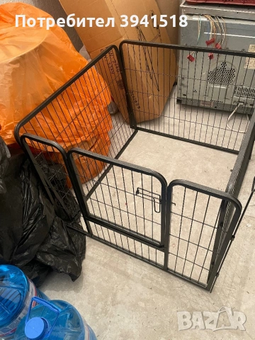 Преграда за малки породи кучета