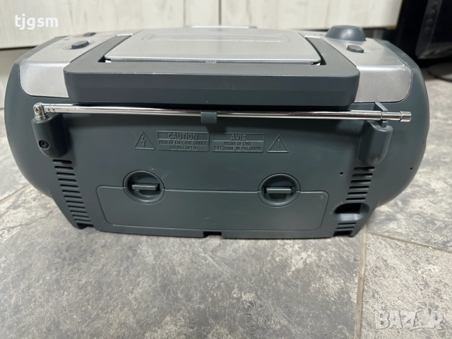 Радиокасетофон Philips AZ1003, снимка 5 - Радиокасетофони, транзистори - 52957733