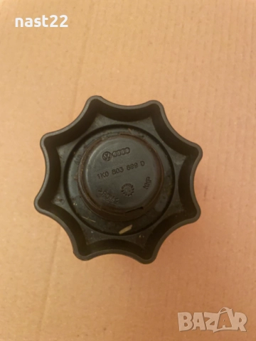 Врътка за резервна гума  Голф 5/VW GOLF 5, снимка 2 - Части - 52471095