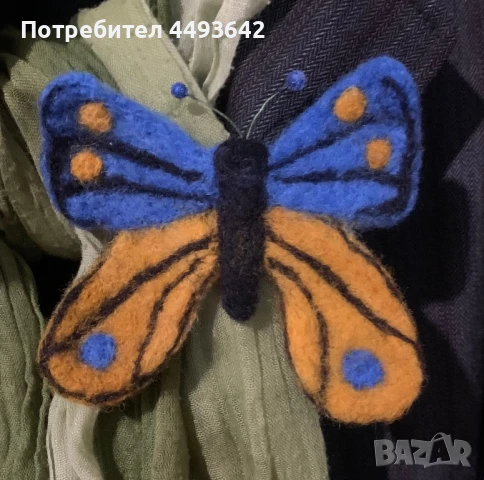 Брошки, обеци от филц, снимка 4 - Други - 50555675