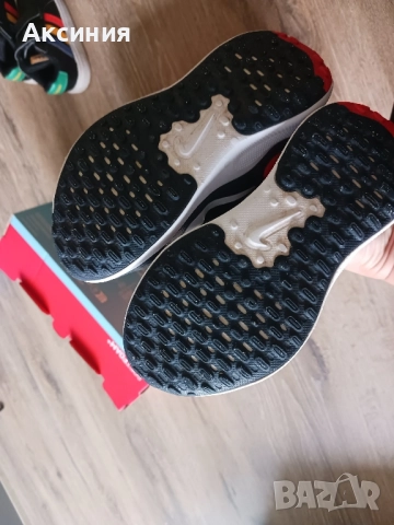 детски маратонки Nike, снимка 5 - Детски маратонки - 52500067