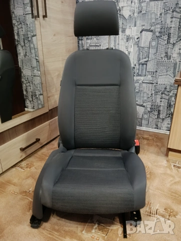 Пасажерска седалка за VW Golf 5 / Голф 5 - текстилна, кожен гръб, снимка 2 - Части - 54181514
