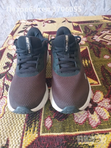 Маратонки Nike !36 номер ! Обувани са 3 пъти !