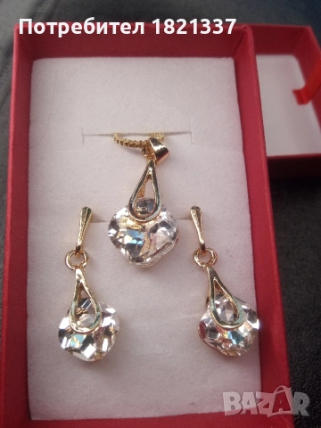 Комплект колие и обици , снимка 4 - Бижутерийни комплекти - 52681062