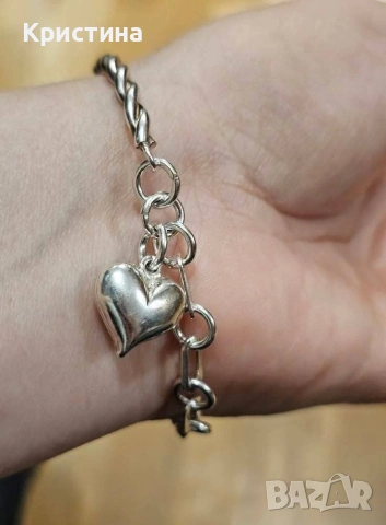 Сребърна гривна със сърце
