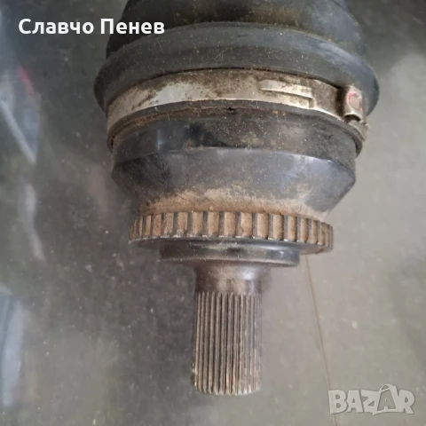 Лява полуоска за VOLVO XC70, снимка 4 - Части - 49573088