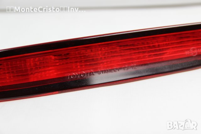 Трети стоп Toyota Corolla Verso (2001-2004г.) стоп заден капак  / Тойота Корола Версо, снимка 2 - Части - 35453859