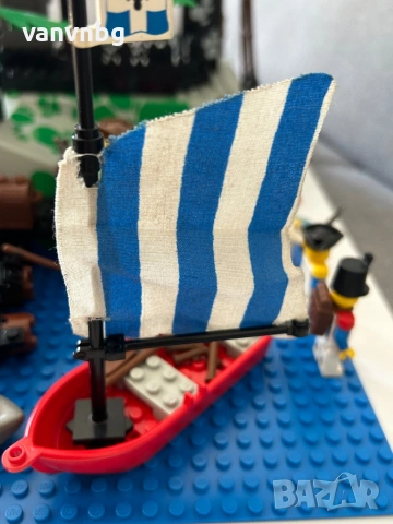 Lego Pirates 6273 Rock Island Refuge, снимка 8 - Конструктори - 54351696