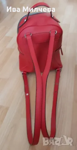 Червена раница Tosca Blu , снимка 2 - Раници - 49232807