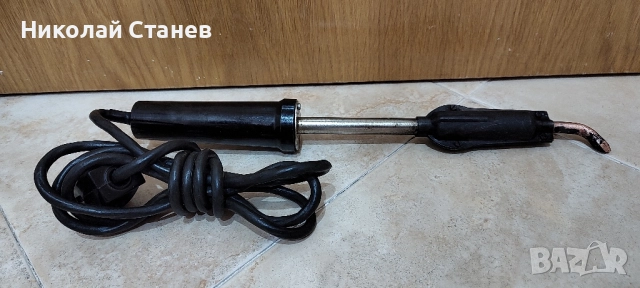 Продавам стар български поялник 100W, снимка 2 - Поялници и запояване - 51632409