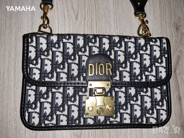 Dior  Дамска  Чанта , снимка 7 - Чанти - 39212808