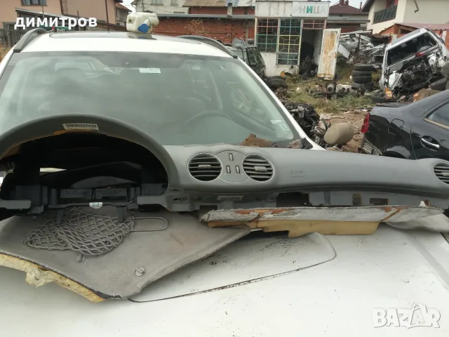 табло за Mercedes CLK 270 w209  2.7 CDI дизел  сиво на цвят 20 Е, снимка 2 - Части - 56229716