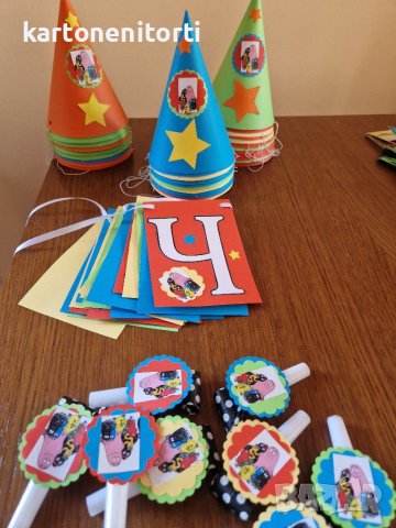 Тематична украса с Барбарони шапки банер надпис свирки, снимка 6 - Други услуги - 37832376