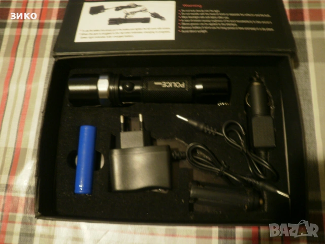 LED фенерче- професионално- зарядно, акумулатор и кутия, снимка 2 - Къмпинг осветление - 53142083