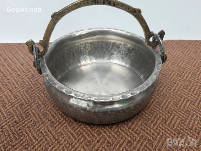 Малко менче - 2 л.