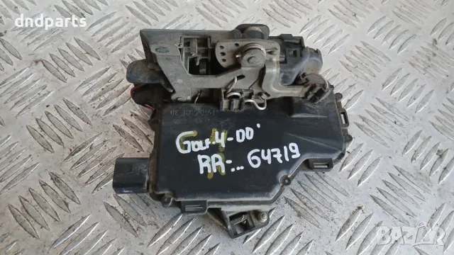 Брава врата VW Golf 4 2000 (задна дясна) Volkswagen Golf IV (1998-2004)
