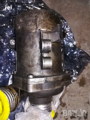 Електрическа водна помпа за BMW 3  E90 325 i - 218, снимка 3 - Части - 29654678