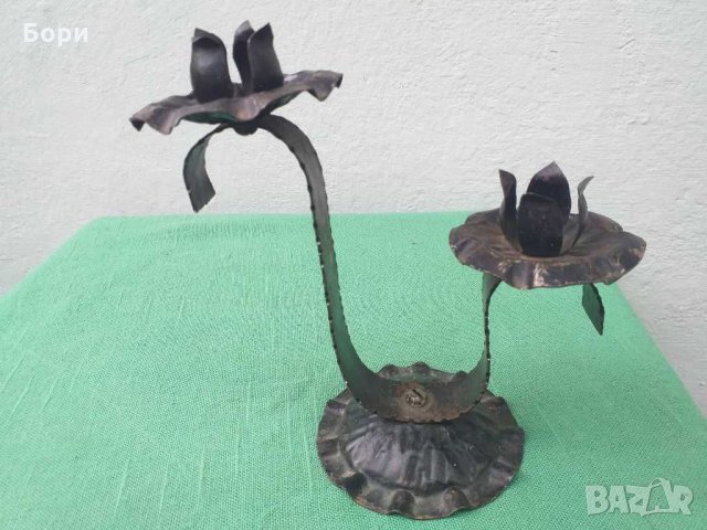 Метален свещник, снимка 2 - Декорация за дома - 29144282