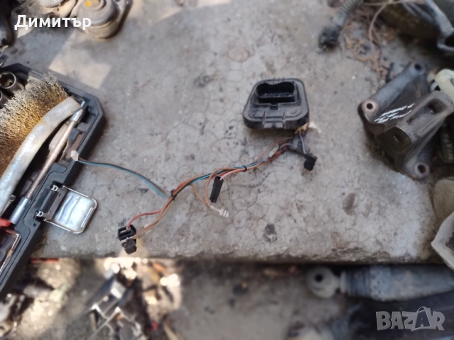 Инсталация Фар Десен За Фолксваге Голф 4 1999г / VW Golf 4 1999y