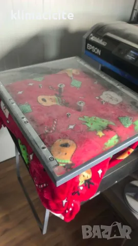 Epson SureColor F2100 – професионален DTG принтер за директен печат върху текстил, снимка 5 - Принтери, копири, скенери - 56140731
