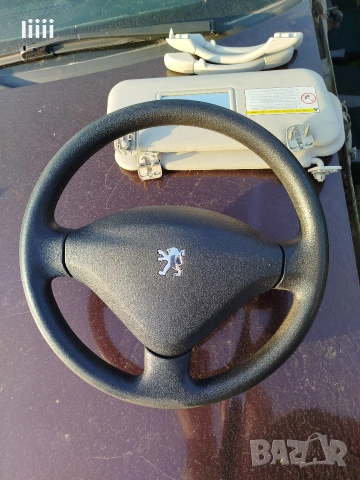 Арматурно табло и волан за Peugeot 207, снимка 3 - Части - 53880761