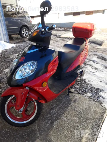 Продавам сkутер Truva 150 T-4 в перфектно състояние за ценители, снимка 2 - Мотоциклети и мототехника - 48973391