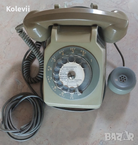 Ретро френски телефон с шайба