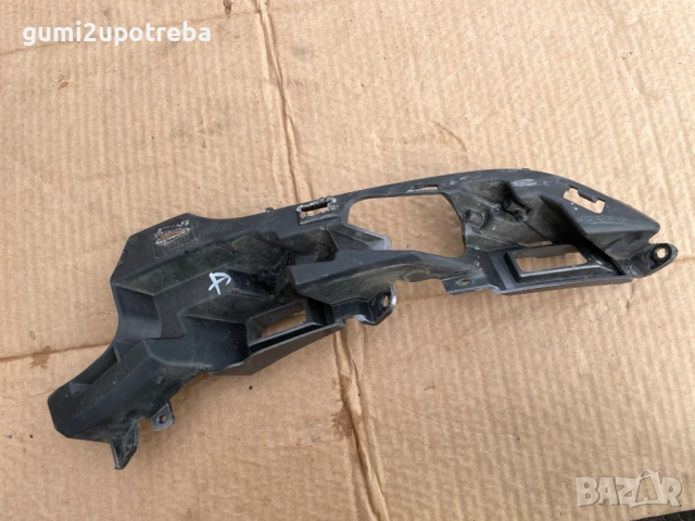 Десен Държач Предна Броня 043901 Renault Talisman 2017г 147kW