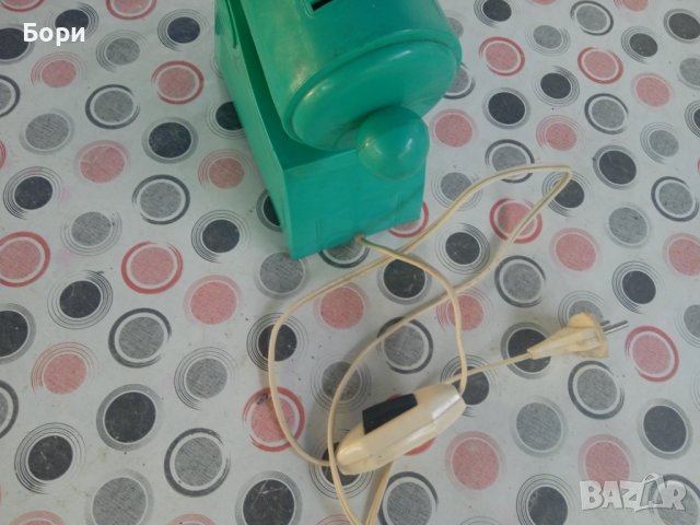 Стар прожекционен апарат, снимка 5 - Плейъри, домашно кино, прожектори - 37290163