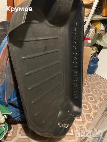 Леген за багажник Mitsubishi Outlander оригинален